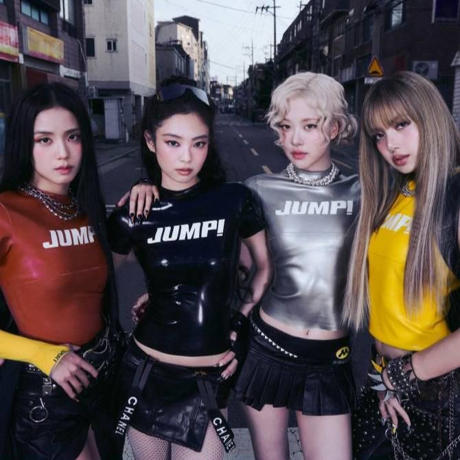 SO HOT THEBLACKLABEL REMIX Lyrics In English BLACKPINK