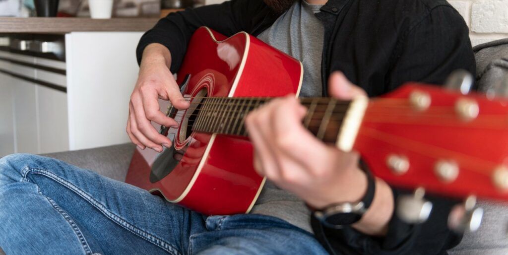 Fingerpicking para principiantes: practica con las mejores canciones | Blog do Club