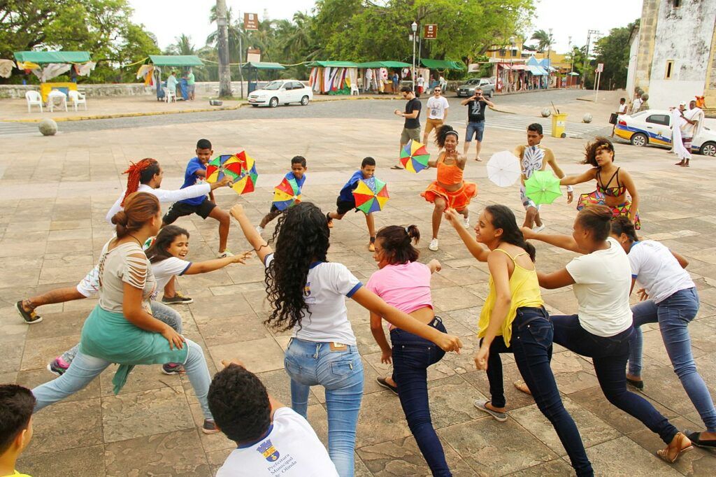 Alunos de uma oficina de frevo em Olinda