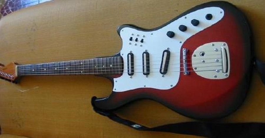 Tonante Finder, modelo clássico de guitarra 