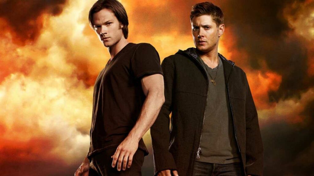 Os personagens Sam e Dean Winchester, protagonizam uma das séries que mais usam músicas legais na trilha