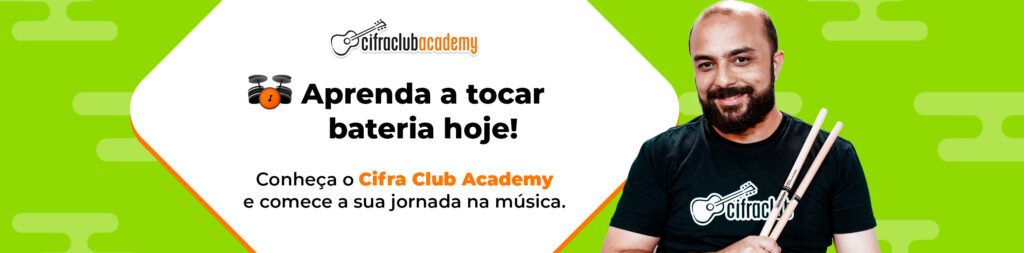 Curso de bateria do Cifra Club Academy