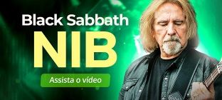 O baixista, Geezer Butler. Black Sabbath. NIB: Assista o vídeo.