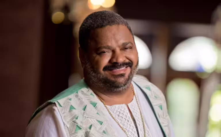 EP “Elas Cantam Arlindo” reúne Ivete Sangalo, Vanessa da Mata e mais em homenagem a Arlindo Cruz