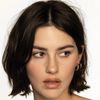 Capa da música: "Hit The Wall", de Gracie Abrams