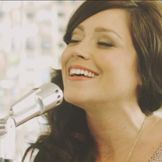 Imagem do artista Kari Jobe