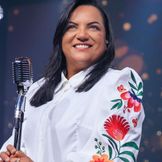 Imagen del artista Aurelina Dourado