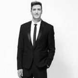 Imagen del artista Logan Henderson