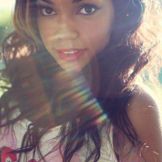 Imagem do artista Dionne Bromfield