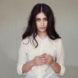 Imagen del artista Elif Demirezer