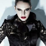 Artist image Anna Calvi