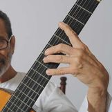 Imagen del artista Leo Brouwer