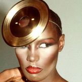 Imagem do artista Grace Jones