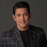 Imagem do artista Gary Valenciano