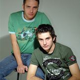 Imagen del artista Alex e Marcelo