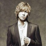 Imagem do artista Yamashita Tomohisa