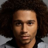 Imagem do artista Corbin Bleu