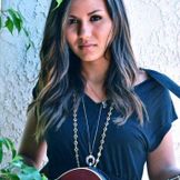 Imagem do artista Olivia Olson