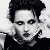 Imagen del artista Dakota Fanning And Kristen Stewart