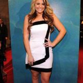 Artist image Lauren Alaina