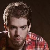 Imagen del artista Thiago Schiefer