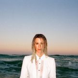 Imagem do artista Alanis Morissette