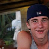 Imagem do artista Luke Benward