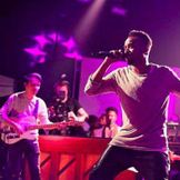 Imagem do artista Travis Greene