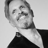 Imagen del artista Miguel Bosé