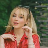 Imagem do artista Sabrina Carpenter