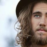 Imagen del artista Matt Corby