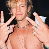 Imagem do artista Ross Lynch