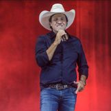 Imagen del artista Juliano Cezar