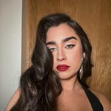 Imagem do artista Lauren Jauregui