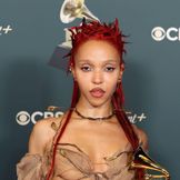 Imagem do artista FKA twigs