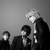 Artist image L'Arc~en~Ciel