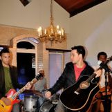 Imagen del artista P12