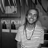 Imagem do artista Trevor Hall