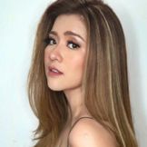 Artist's image Angeline Quinto