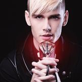 Imagem do artista Colton Dixon