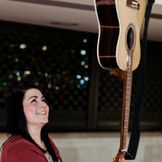 Artist image Lucy Spraggan