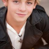 Imagem do artista Austin e Ally