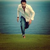 Imagem do artista Gustavo Almeida