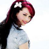 Imagen del artista Skye Sweetnam