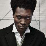 Imagem do artista Benjamin Clementine