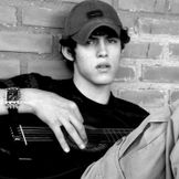 Imagen del artista Pedro Lucca