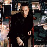 Imagem do artista Tiziano Ferro