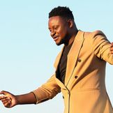 Imagem do artista Matias Damasio