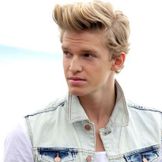 Imagem do artista Cody Simpson