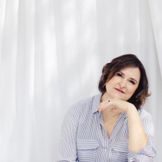 Imagen del artista Regina Mota